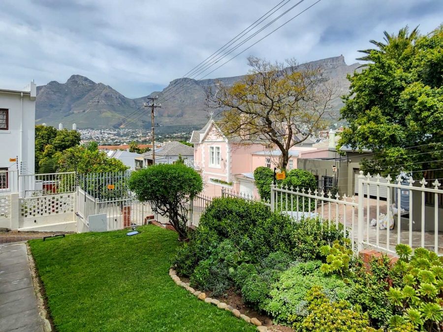 1 Bedroom Property for Sale in Tamboerskloof Western Cape